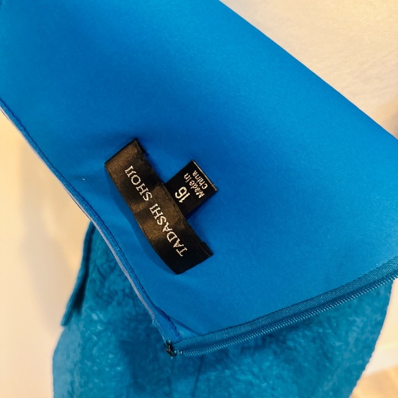 Turquoise Elegance - Picture 4 of 6